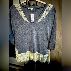 Umgee Charcoal Gray & Cream 3/4 Sleeve Peplum Hem Blouse Top Blouse V-Neck Sz M